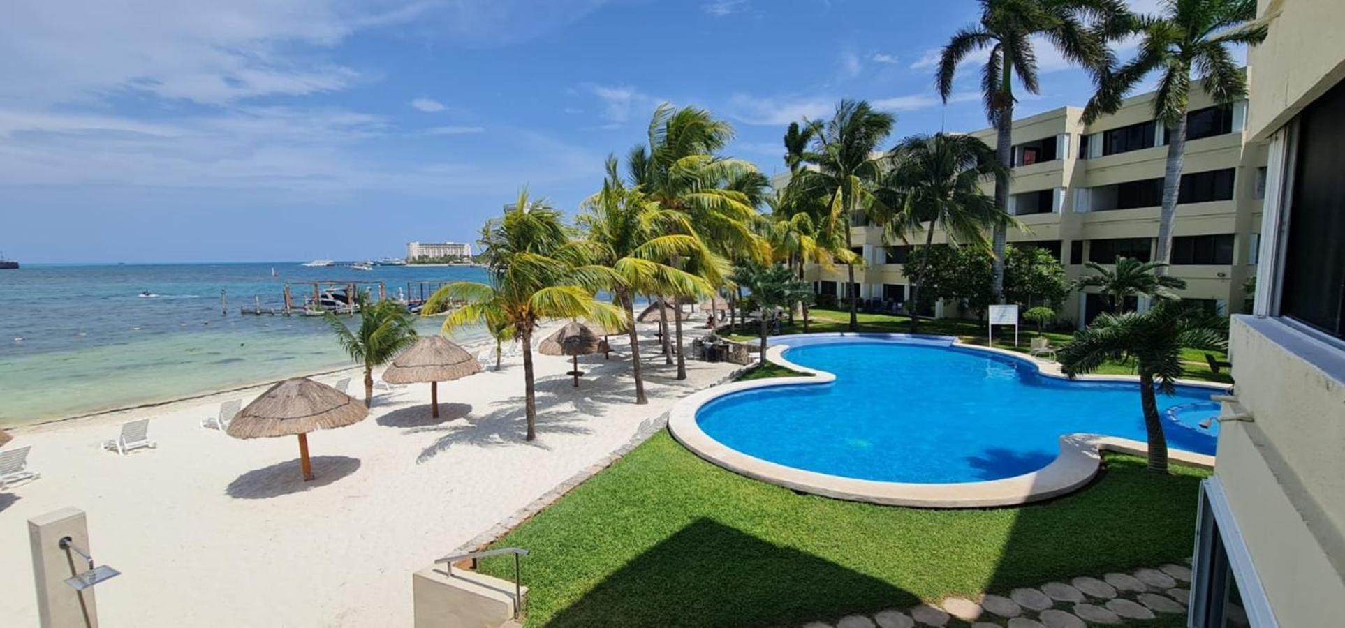 Oceanfront Condo At Unique Location 坎昆 外观 照片
